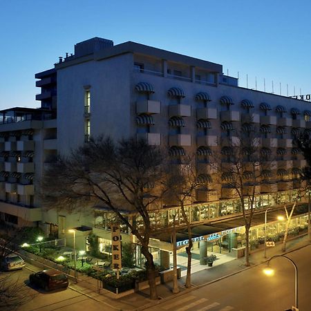 Hotel Poker Риччоне Экстерьер фото